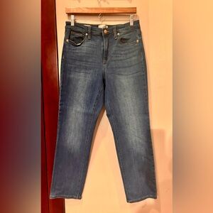Women’s Universal Thread Jeans
